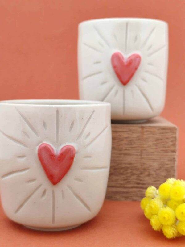 Tasse en grès "Mon cœur rayonne"